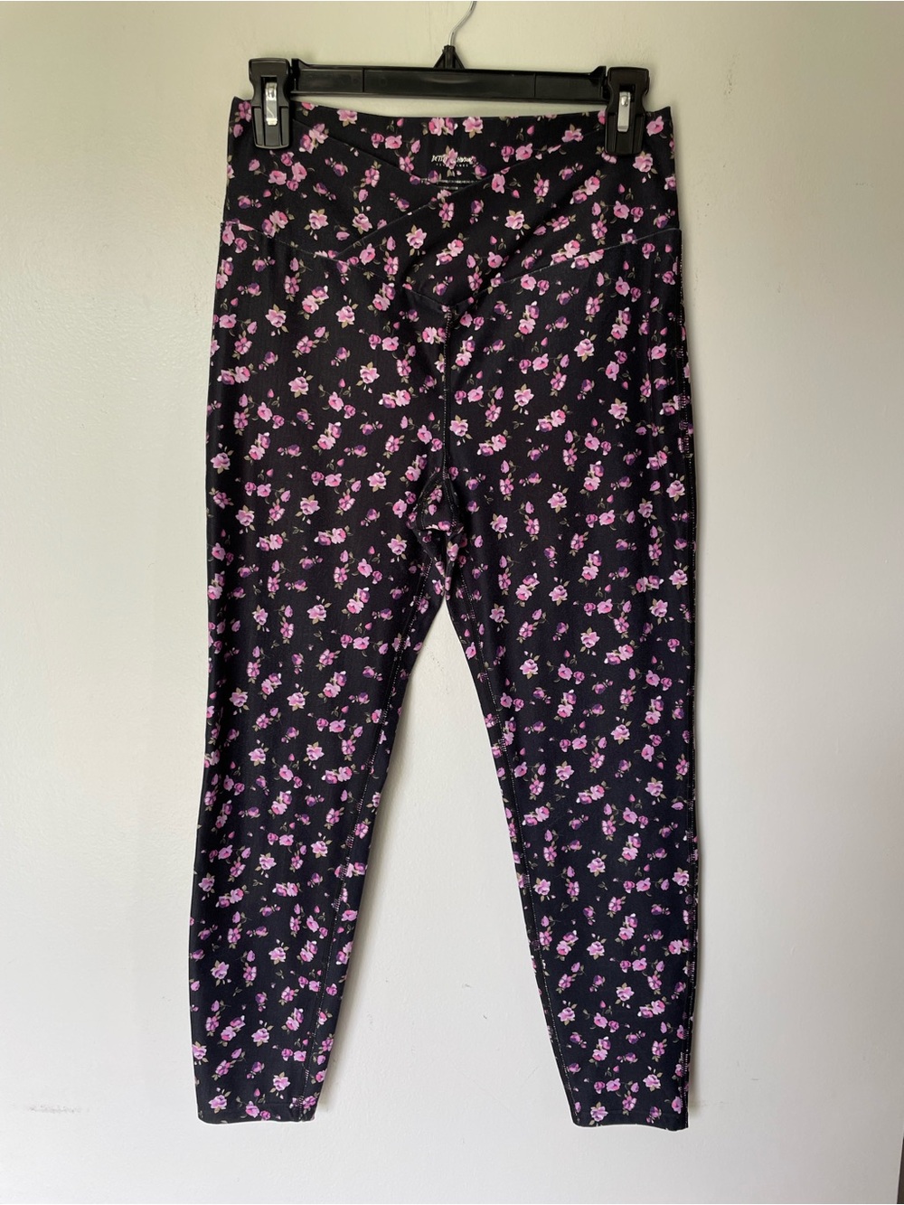 Betsy Johnson Rose Print Crossover Leggings, Size M